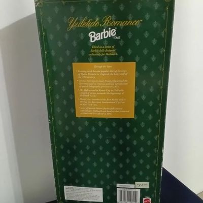 Caixa vazia da boneca Barbie Yuletide Romance - Hallmark - Foto 4