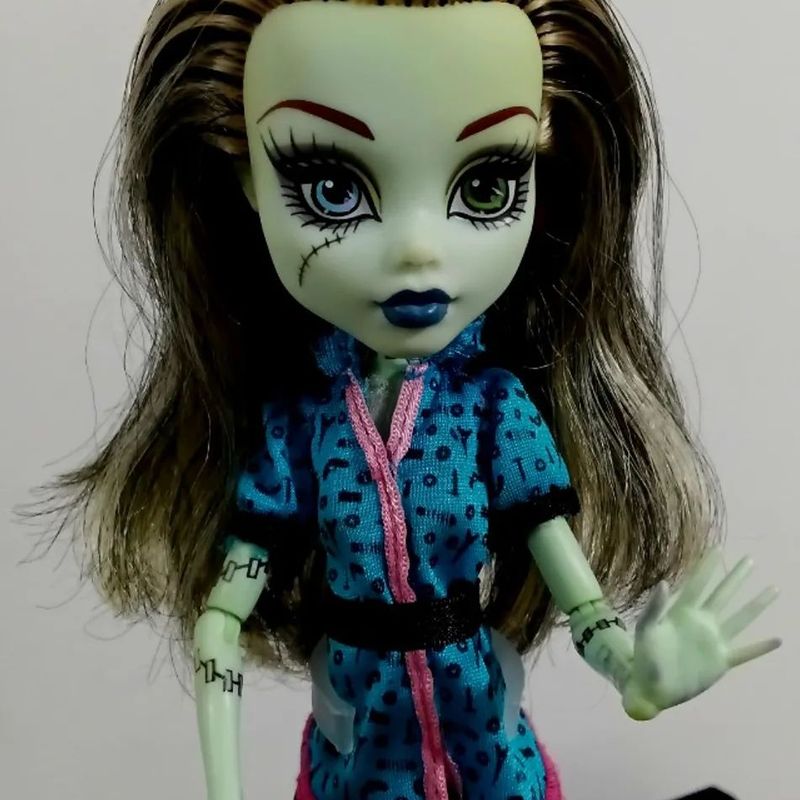 Boneca Monster High Frankie Stein - Scaris - City of Frights - Foto 1