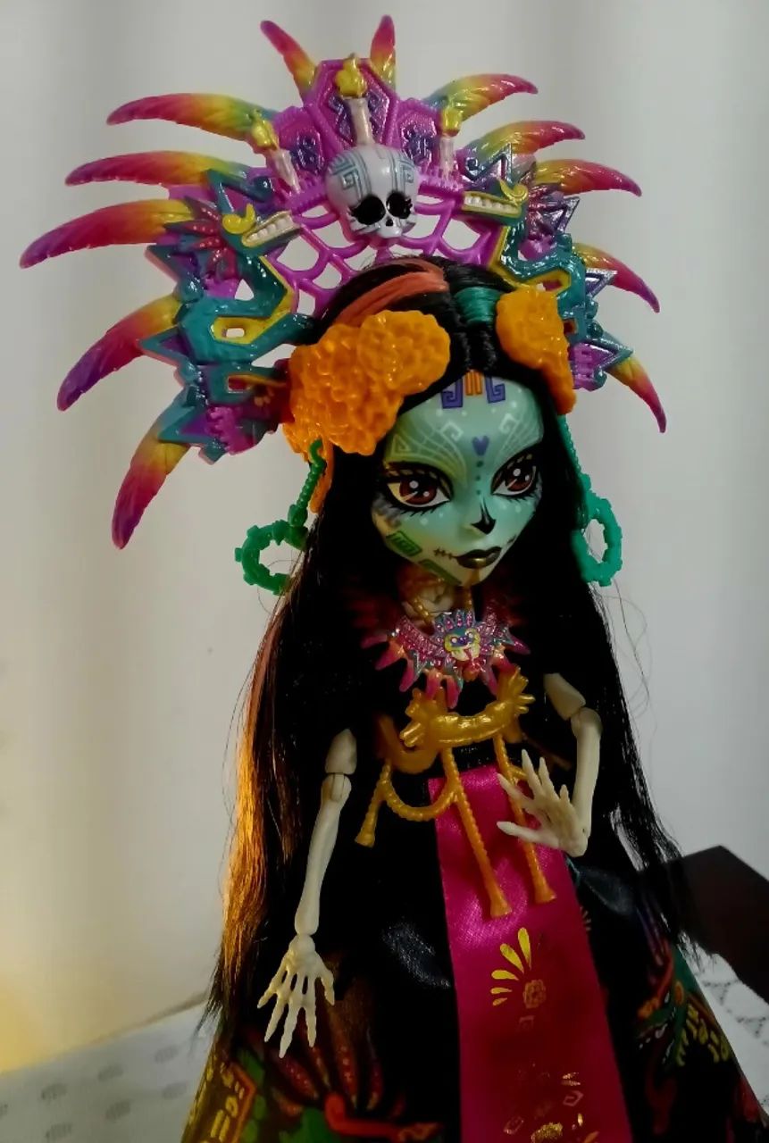 Boneca Monster High Skelita Calaveras Dia de Muertos 2025 - Foto 1