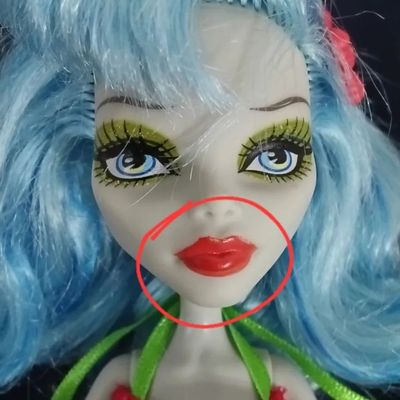 Boneca Monster High Ghoulia Yelps Skull Shores - Foto 6