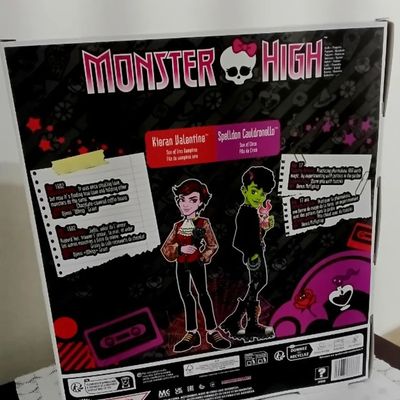 Caixa vazia do 2 pack de bonecos Monster High Kieran Valentine e Spelldon - Foto 5
