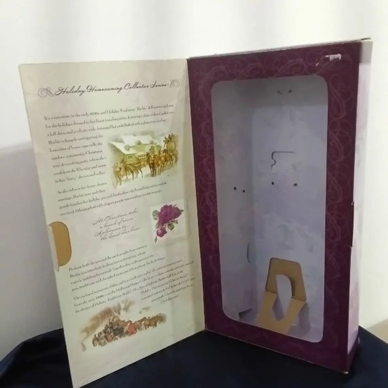 Caixa vazia da boneca Barbie Holiday Traditions Hallmark - Foto 1